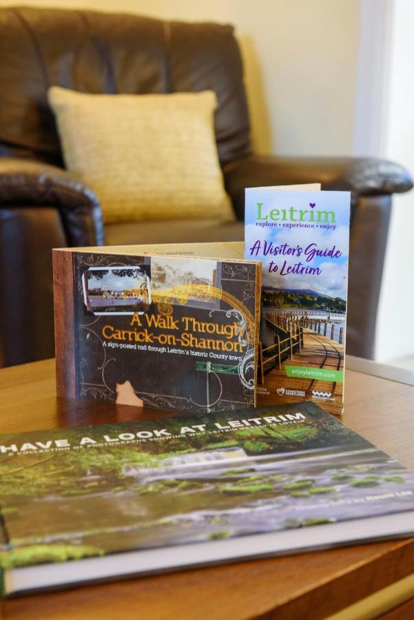 Waterfront Self Catering Houses Carrick on Shannon Kültér fotó