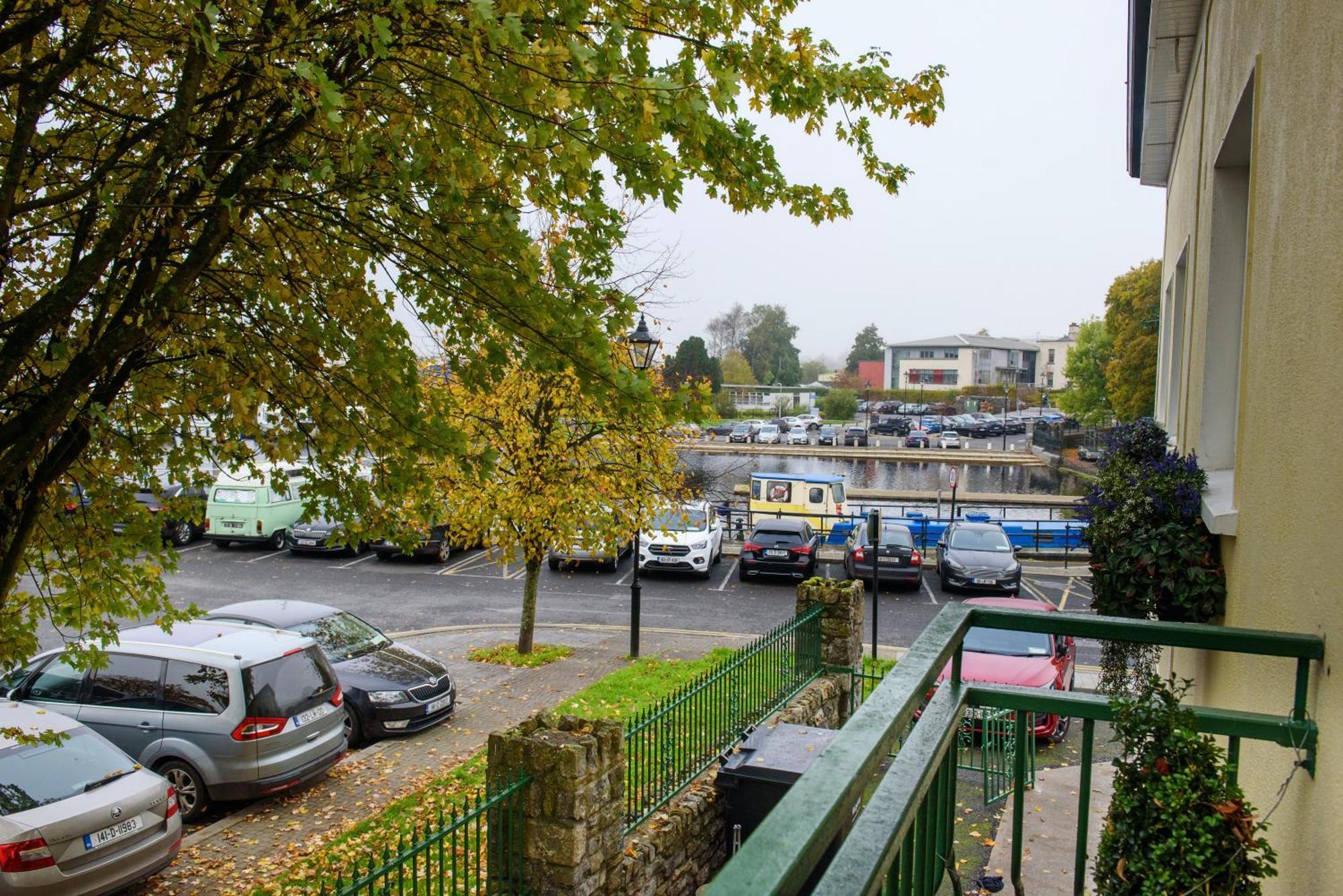 Waterfront Self Catering Houses Carrick on Shannon Kültér fotó