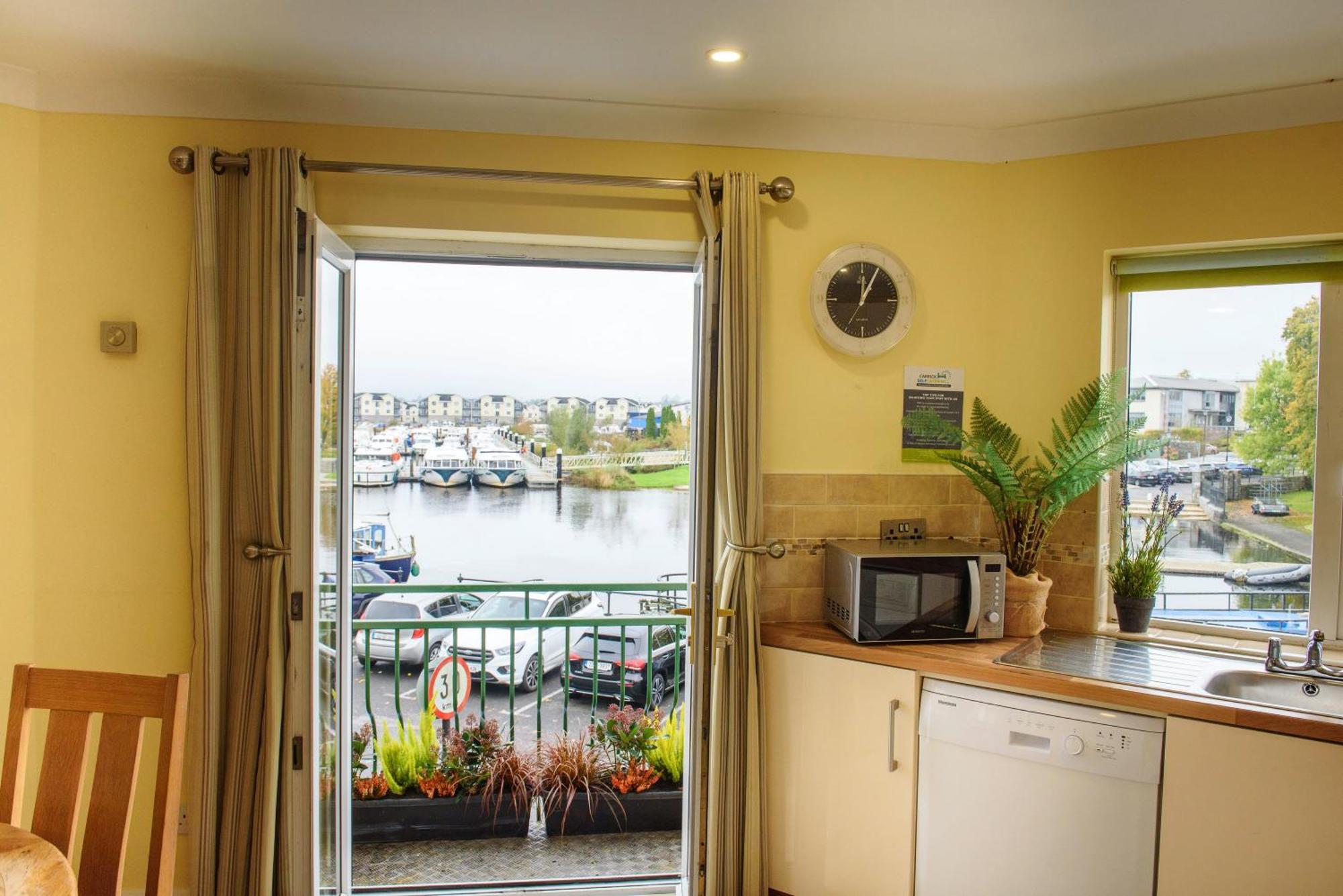 Waterfront Self Catering Houses Carrick on Shannon Kültér fotó