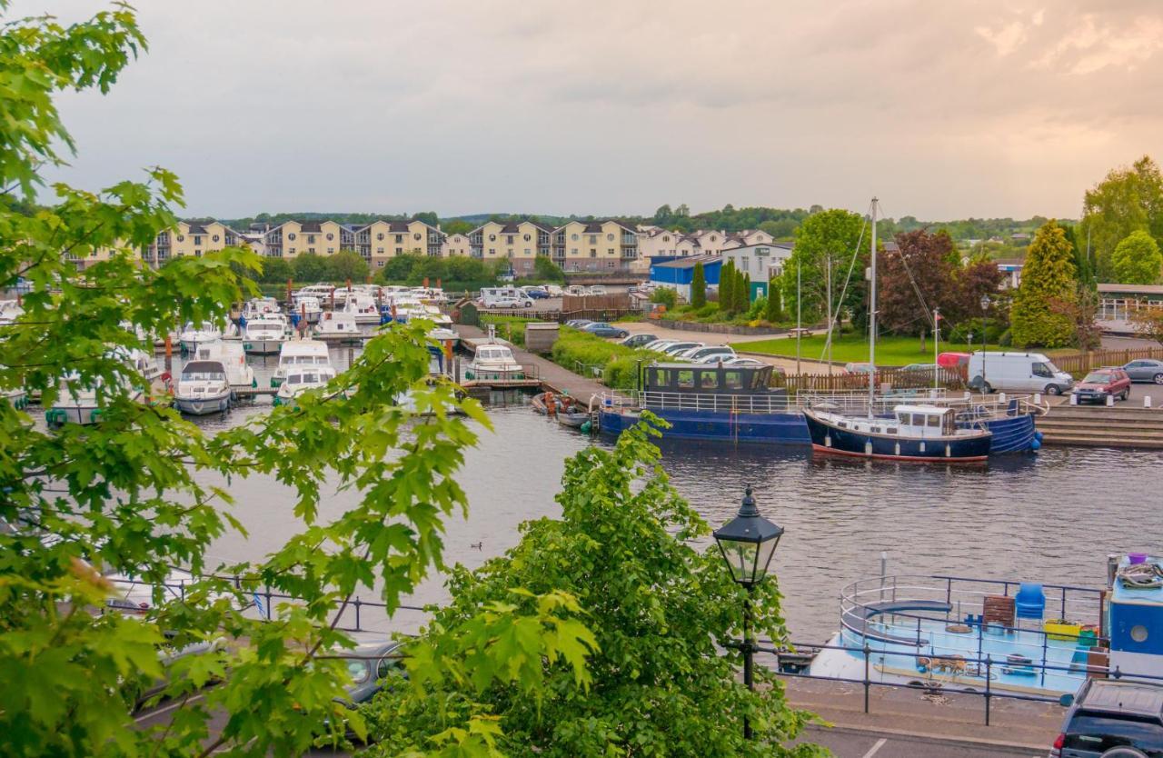 Waterfront Self Catering Houses Carrick on Shannon Kültér fotó